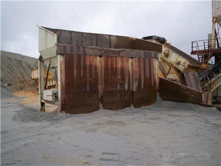 洗沙機正在忙碌作業